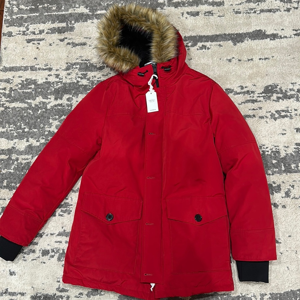 Winter coat ; never been worn before!